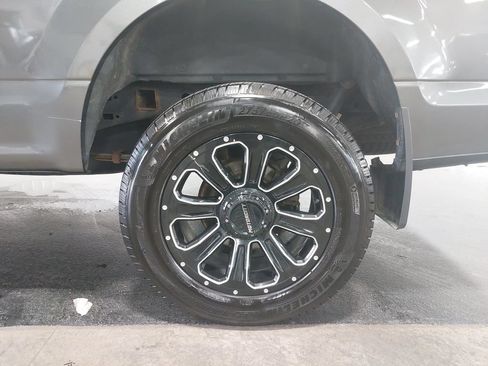 Used 2019 Ford F150 XLT w/ Equipment Group 302A Luxury AWD/4WD image 32