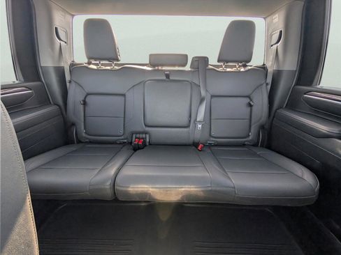 Used 2025 Chevrolet Silverado 3500 LTZ w/ LTZ Convenience Package image 13