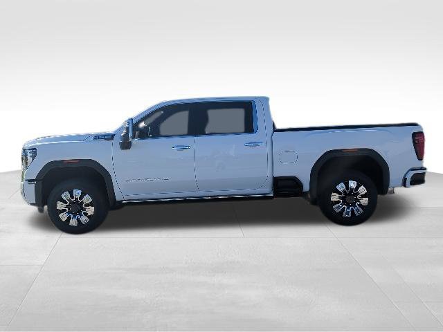 Used 2025 GMC Sierra 2500 Denali w/ Denali Reserve Package AWD/4WD image 6