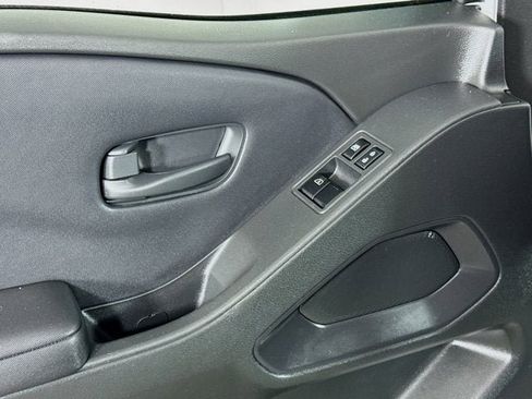 Used 2022 Nissan Frontier S image 15