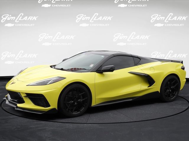 Used 2020 Chevrolet Corvette Stingray Preferred Cpe w/ 2LT Preferred Equipment Group RWD image 24
