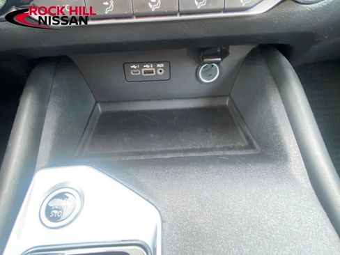 Used 2020 Nissan Altima 2.5 SR FWD image 25