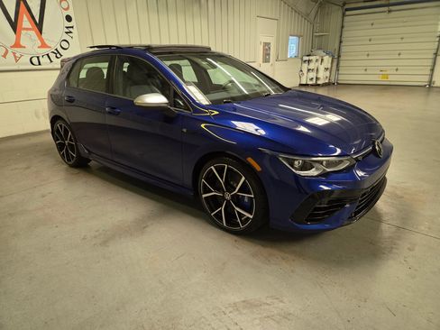 Used 2022 Volkswagen Golf R AWD/4WD image 10