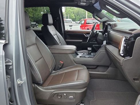 Used 2023 GMC Sierra 1500 Denali AWD/4WD image 17