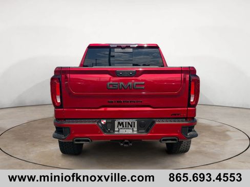 Used 2025 GMC Sierra 1500 AT4 w/ AT4 Premium Package AWD/4WD image 4