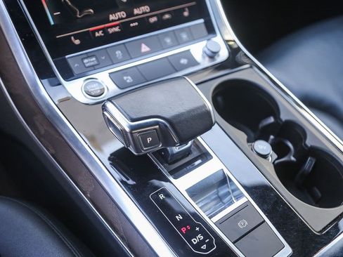 Used 2021 Audi Q7 2.0T Premium AWD/4WD image 19