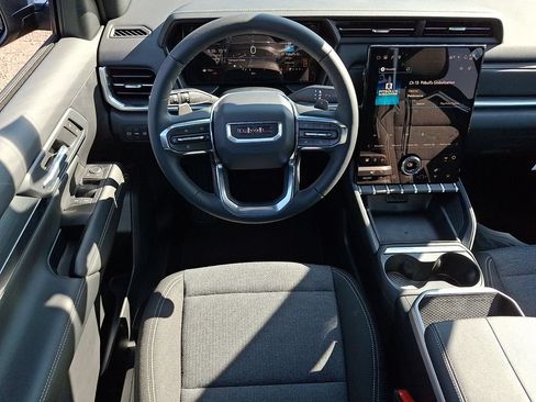 New 2027 GMC Terrain Elevation FWD image 7