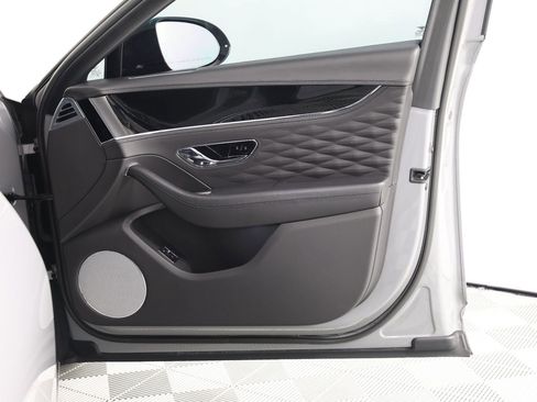 Certified 2023 Bentley Flying Spur S V8 AWD/4WD image 29