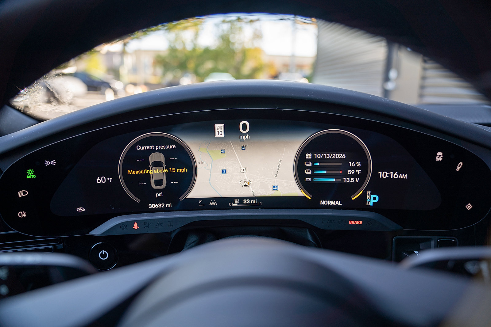 Used 2023 Porsche Taycan RWD image 9