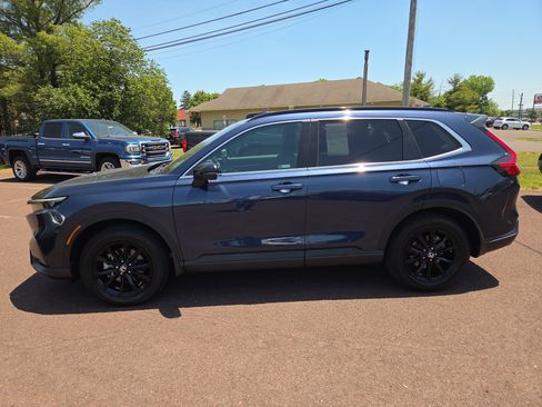 Used 2023 Honda CR-V Sport image 6