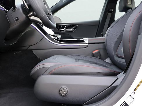 New 2026 Mercedes-Benz C 43 AMG 4MATIC Sedan image 42