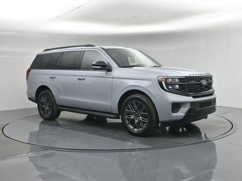 New 2026 Ford Expedition Platinum w/ Stealth Appearance Package AWD/4WD image 28