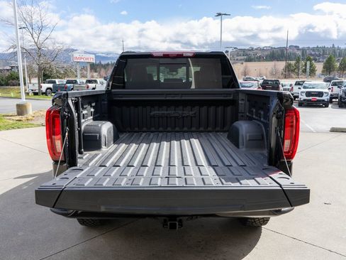 Used 2024 GMC Sierra 1500 AT4X image 36