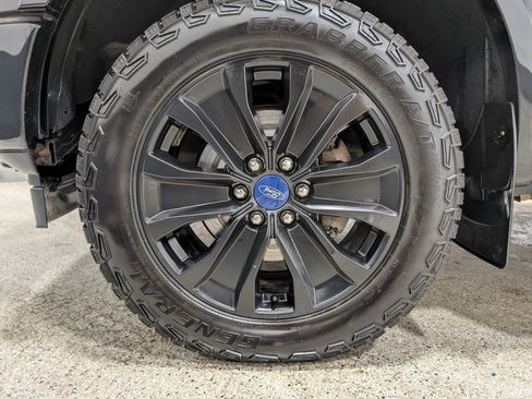 Used 2019 Ford F150 XLT w/ Equipment Group 302A Luxury AWD/4WD image 11