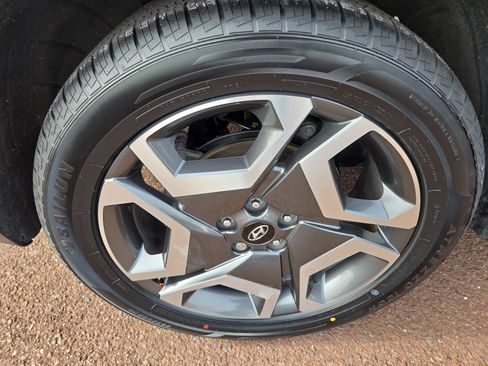 Used 2023 Hyundai Palisade SEL w/ Premium Package image 10