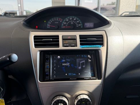Used 2012 Toyota Yaris Sedan FWD image 9