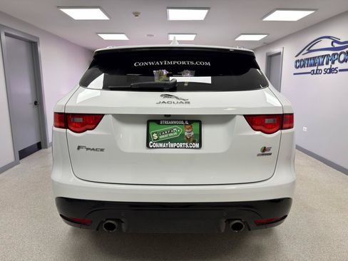 Used 2017 Jaguar F-PACE S AWD/4WD image 7