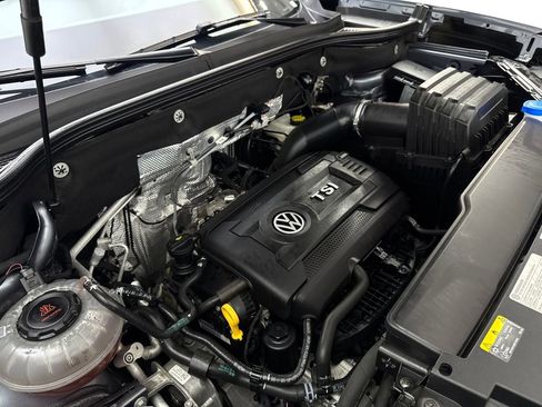 Used 2023 Volkswagen Atlas SEL AWD/4WD image 83