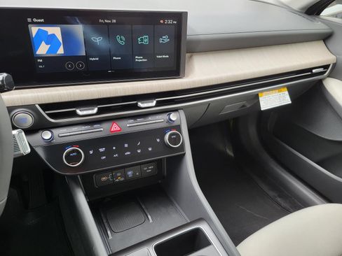 New 2026 Hyundai Sonata SEL FWD image 17