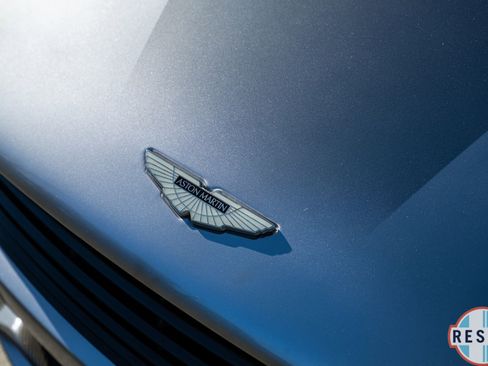 Used 2014 Aston Martin Vanquish Coupe RWD image 22