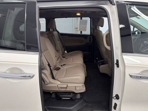 Used 2019 Honda Odyssey Elite image 17