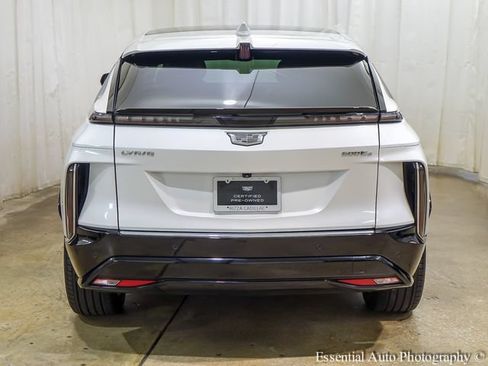 Certified 2024 Cadillac Lyriq Luxury w/ LPO, Floor Liner Package AWD/4WD image 6