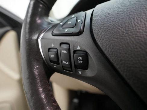 Used 2015 Lincoln MKS AWD w/ Equipment Group 101A image 19