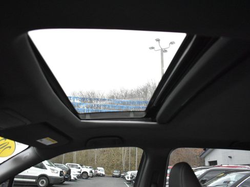 Used 2022 Honda Passport TrailSport image 17