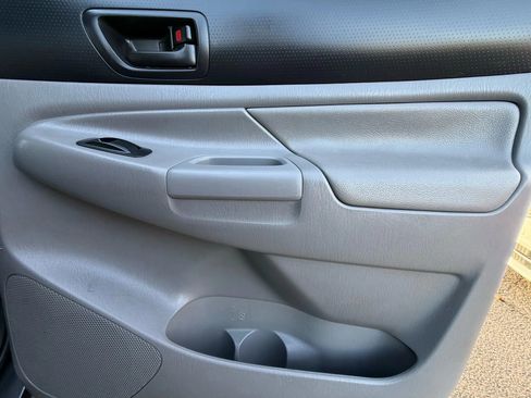 Used 2015 Toyota Tacoma 4x4 Double Cab image 21