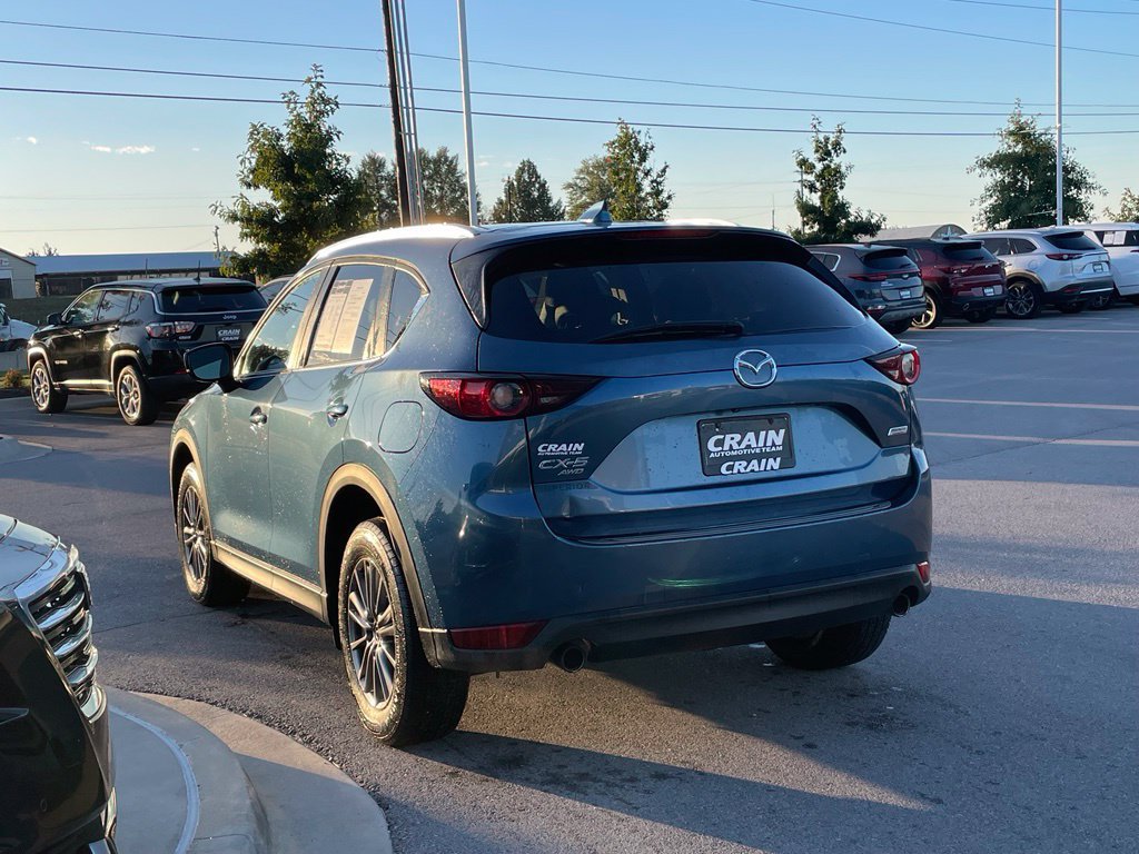 Used 2017 MAZDA CX-5 Touring w/ Preferred Equipment Package AWD/4WD image 5