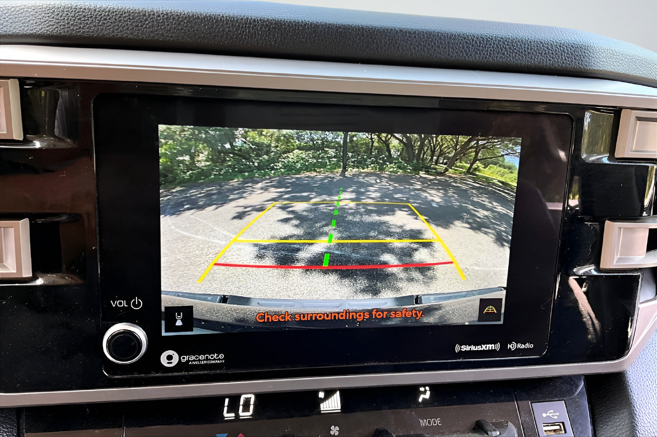 Used 2024 Toyota Tundra SR5 w/ SR5 Convenience Package AWD/4WD image 13