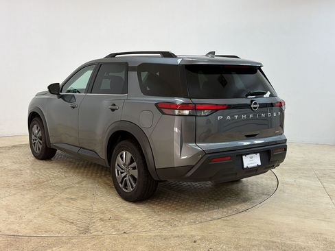 Used 2025 Nissan Pathfinder SV AWD/4WD image 3