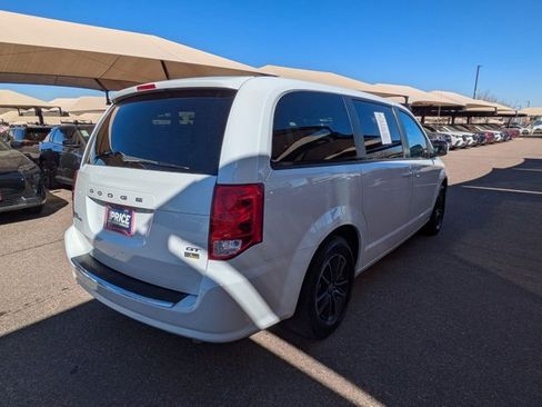 Used 2019 Dodge Grand Caravan GT image 5