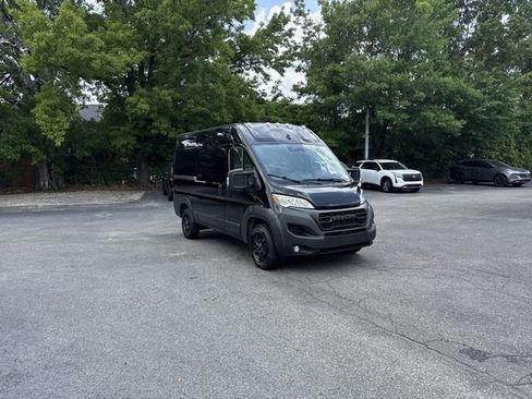 Used 2023 RAM ProMaster 2500 w/ Black Appearance Package FWD image 3
