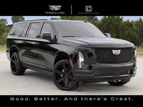Certified 2025 Cadillac Escalade ESV Sport AWD/4WD image 2