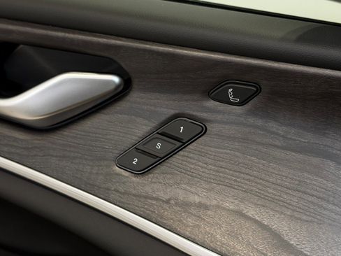 New 2025 Jeep Grand Cherokee Overland w/ Adv Protech Group III image 30