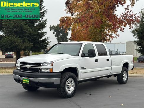 Used 2007 Chevrolet Silverado 2500 LT w/ Heavy-Duty Power Package image 1