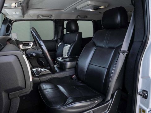 Used 2008 HUMMER H2 image 5