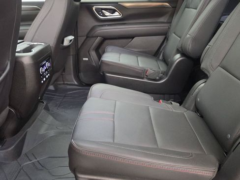 Used 2023 Chevrolet Tahoe RST w/ Luxury Package AWD/4WD image 7