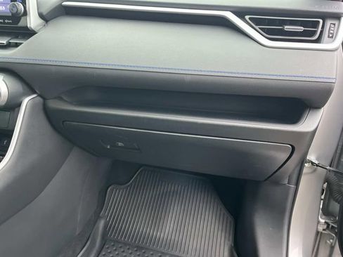 Used 2022 Toyota RAV4 XSE image 28