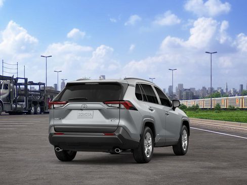 New 2025 Toyota RAV4 XLE image 9