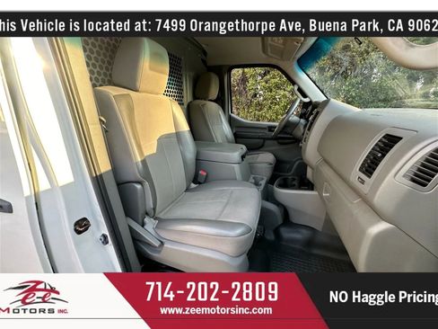 Used 2015 Nissan NV 2500 SV image 18