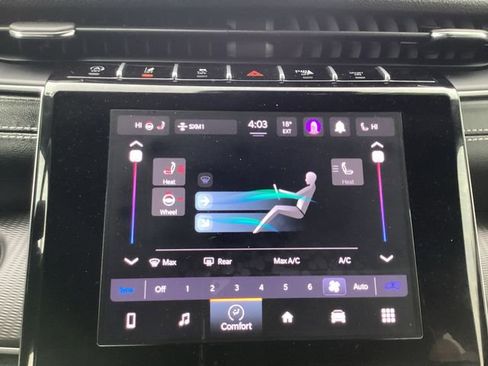 Certified 2024 Jeep Grand Cherokee Altitude image 17