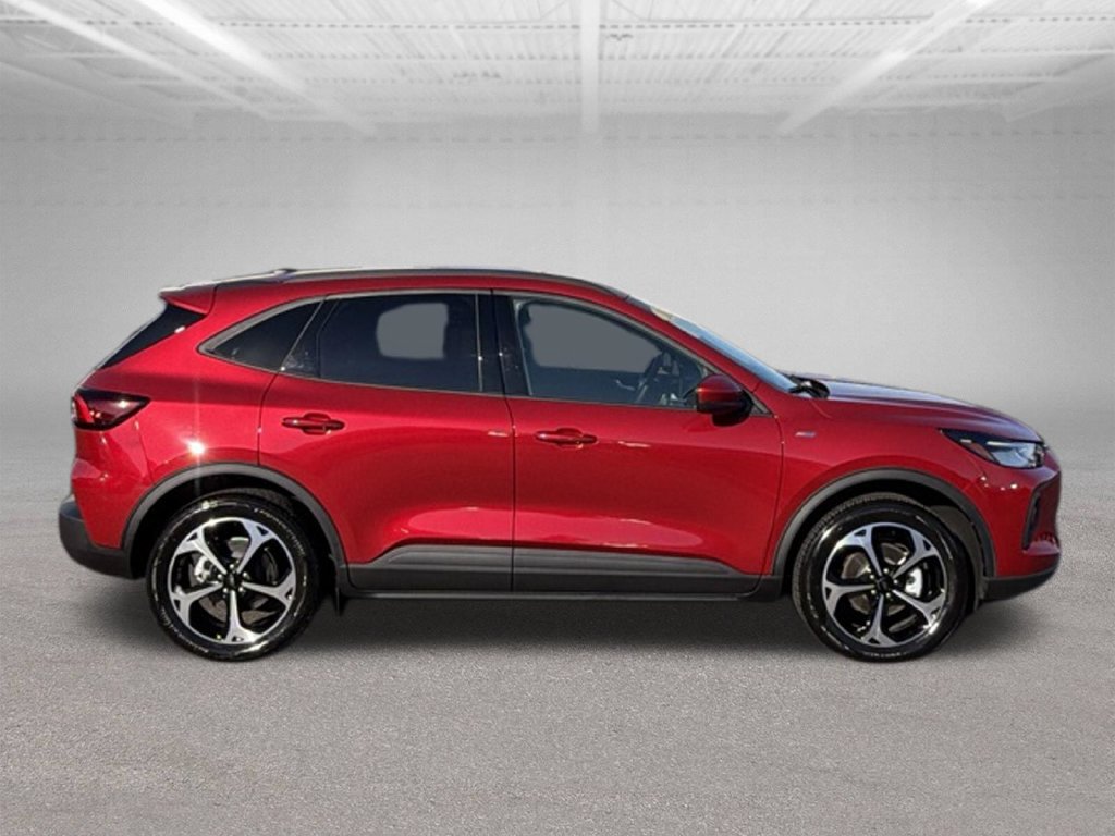 Certified 2025 Ford Escape ST-Line Select w/ Tech Pack #1 AWD/4WD image 14