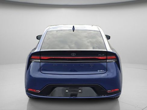 Used 2023 Toyota Prius XLE image 21