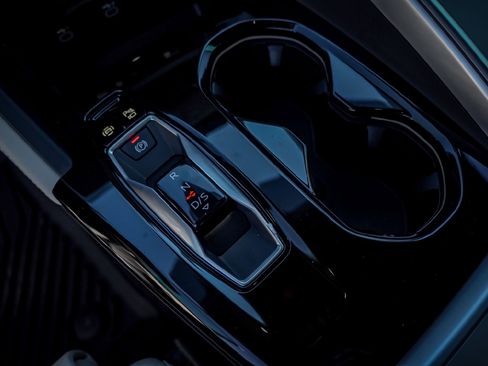 New 2025 Audi Q5 Premium Plus image 16