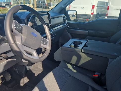 Used 2025 Ford F150 XLT w/ Equipment Group 301A Standard image 15