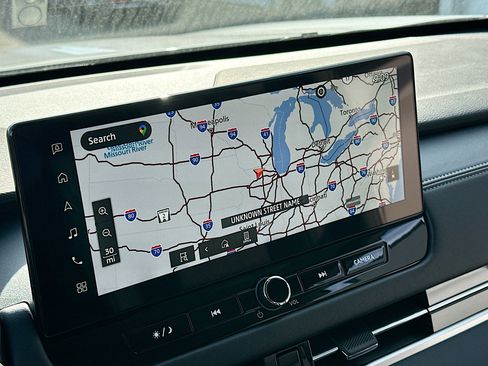 New 2025 Mitsubishi Outlander SE image 10