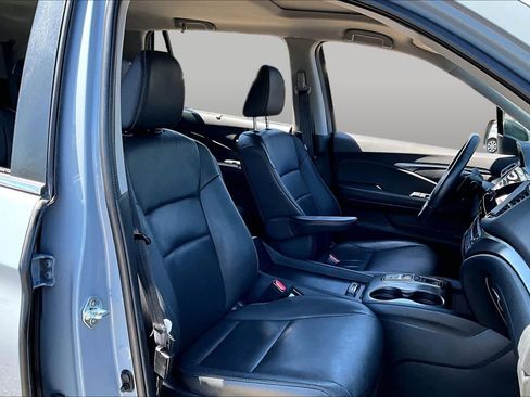 Used 2022 Honda Pilot Special Edition image 8