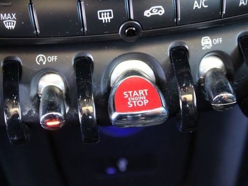 Used 2019 MINI Cooper S w/ Premium Package FWD image 15